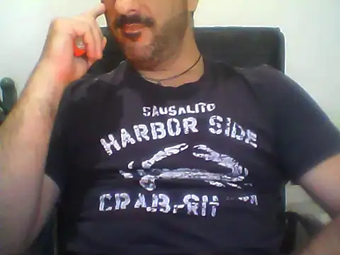 Snapshot of Italian_dark_desire chatting on 14, 11, 2025 Italian dark desire online show from 14, 11, 2025
