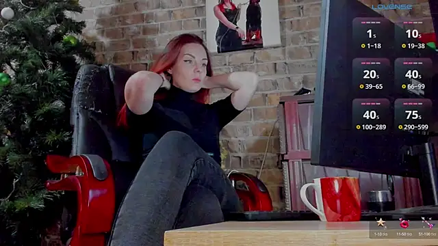 MrsVenus online show from 5, 2, 2025