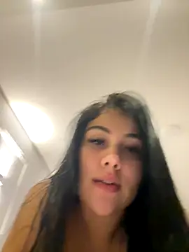 adrianalobo online show from 11, 10, 2025