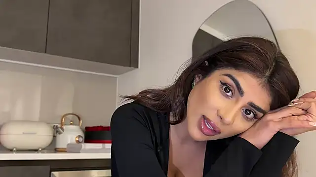 ArabicBarbie online show from 16, 2, 2026