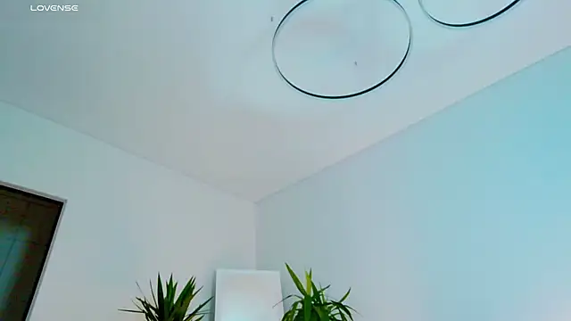 Snapshot of Sinful_Eyes chatting on 24, 2, 2026 Sinful Eyes online show from 24, 2, 2026