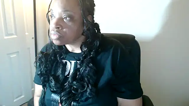 Sexymona1218 online show from 28, 3, 2026