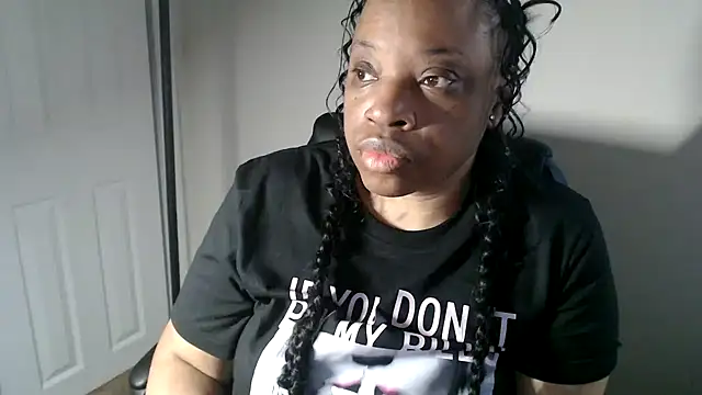 Sexymona1218 online show from 4, 5, 2026