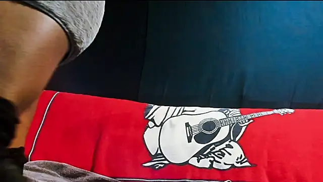 iBreakHeartz online show from 11, 12, 2024