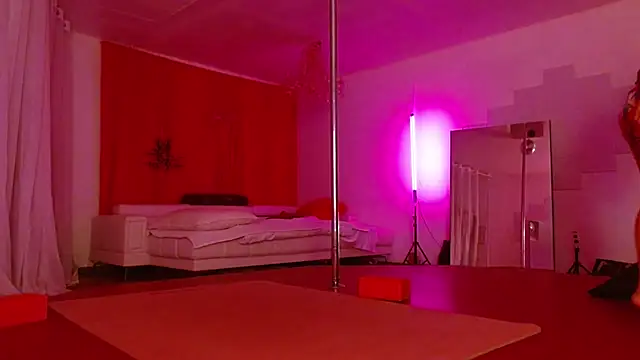 Snapshot of Sweet-Ginger chatting on 20, 9, 2025 Sweet-Ginger online show from 20, 9, 2025