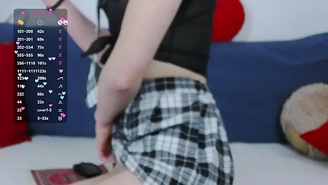 Snapshot of -Lorik- chatting on 15, 4, 2026 -Lorik- online show from 15, 4, 2026