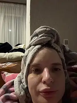 Naughty Alice online show from 5, 4, 2026