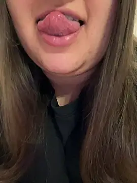 Snapshot of Jane_BBW chatting on 11, 5, 2026 Jane BBW online show from 11, 5, 2026