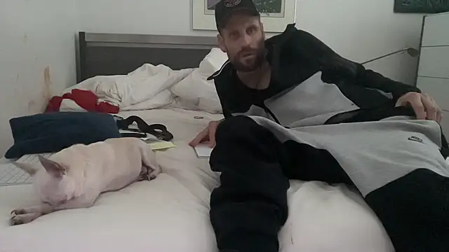 Snapshot of FckbbOy chatting on 13, 2, 2025 FckbbOy online show from 13, 2, 2025