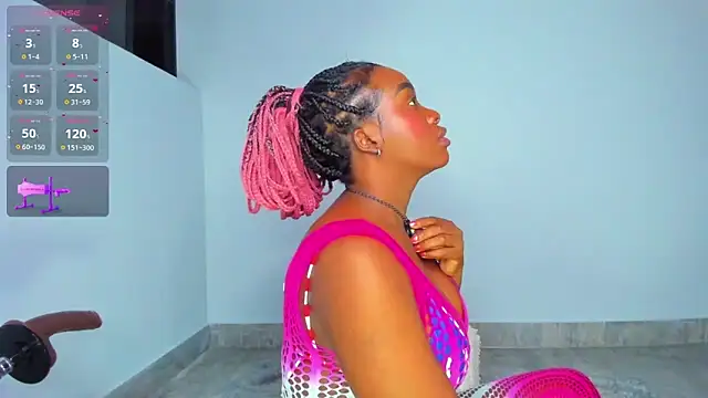 Sofi Smiley online show from 11, 4, 2026