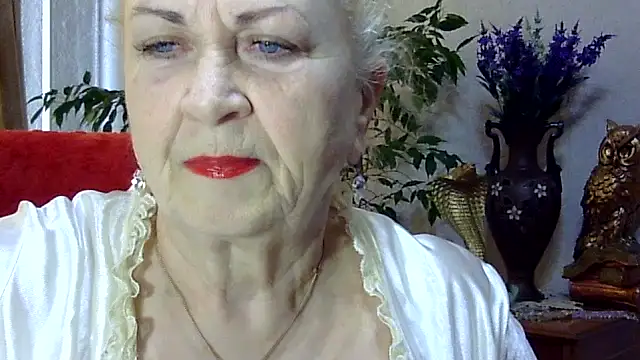 Emma52610 online show from 20, 3, 2025