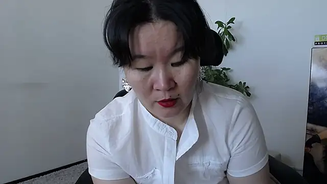Snapshot of Akira_xx chatting on 16, 10, 2025 Akira xx online show from 16, 10, 2025