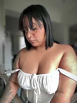 DannaaMeliza online show from 7, 1, 2025