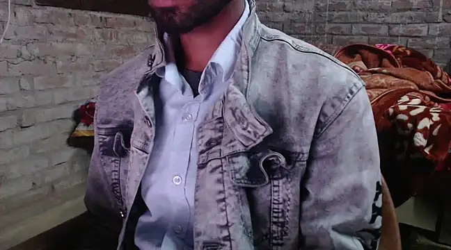 Snapshot of ThethunderPo chatting on 8, 12, 2024 ThethunderPo online show from 8, 12, 2024