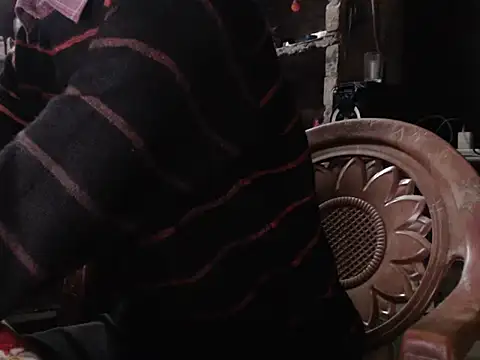 Snapshot of ThethunderPo chatting on 17, 12, 2024 ThethunderPo online show from 17, 12, 2024