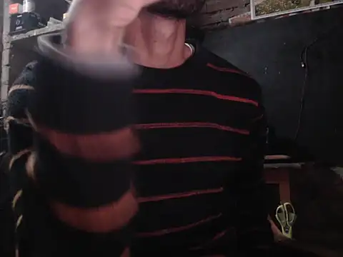 Snapshot of ThethunderPo chatting on 25, 12, 2024 ThethunderPo online show from 25, 12, 2024