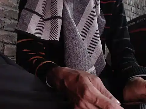 Snapshot of ThethunderPo chatting on 26, 12, 2024 ThethunderPo online show from 26, 12, 2024