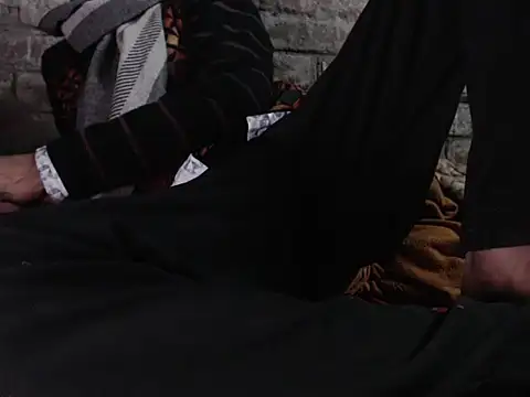 Snapshot of ThethunderPo chatting on 28, 1, 2025 ThethunderPo online show from 28, 1, 2025