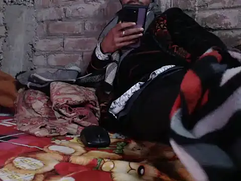 Snapshot of ThethunderPo chatting on 30, 1, 2025 ThethunderPo online show from 30, 1, 2025