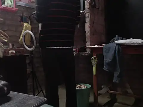 Snapshot of ThethunderPo chatting on 30, 1, 2025 ThethunderPo online show from 30, 1, 2025