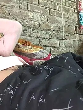 Snapshot of ThethunderPo chatting on 18, 2, 2025 ThethunderPo online show from 18, 2, 2025