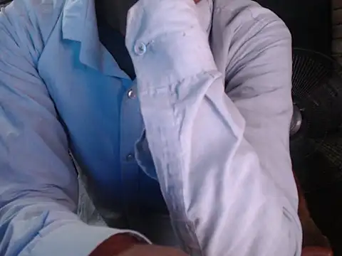 Snapshot of ThethunderPo chatting on 23, 2, 2025 ThethunderPo online show from 23, 2, 2025