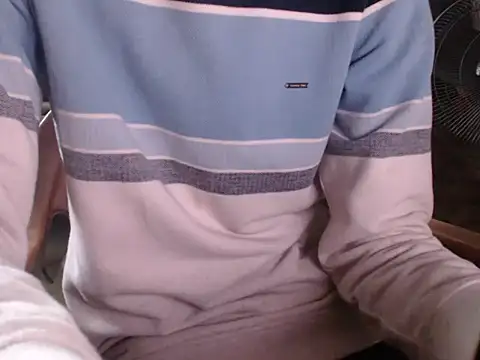 Snapshot of ThethunderPo chatting on 28, 2, 2025 ThethunderPo online show from 28, 2, 2025