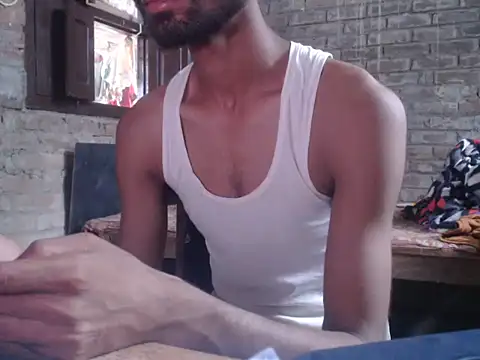 Snapshot of ThethunderPo chatting on 4, 10, 2025 ThethunderPo online show from 4, 10, 2025