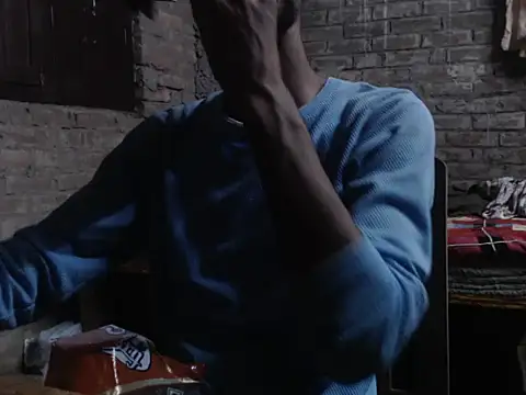 Snapshot of ThethunderPo chatting on 24, 10, 2025 ThethunderPo online show from 24, 10, 2025