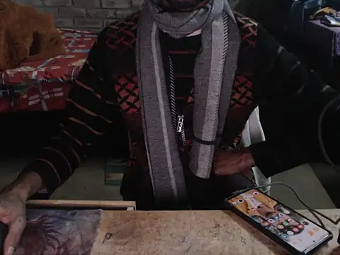 ThethunderPo online show from 3, 2, 2026