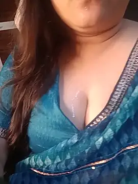 Snapshot of naughtymadam chatting on 19, 5, 2026 naughtymadam online show from 19, 5, 2026
