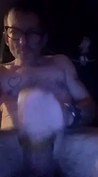 Snapshot of ROBERT0516 chatting on 11, 2, 2025 ROBERT0516 online show from 11, 2, 2025