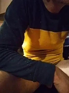 Snapshot of ROBERT0516 chatting on 11, 1, 2026 ROBERT0516 online show from 11, 1, 2026