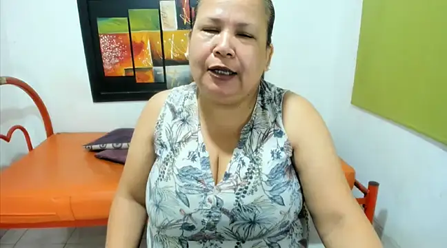 Snapshot of beckyummys chatting on 10, 1, 2025 beckyummys online show from 10, 1, 2025