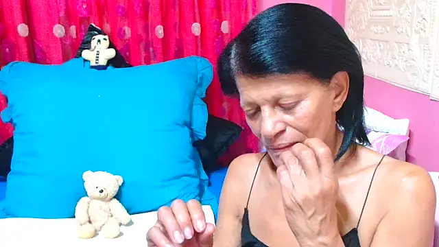 SLUTTYROXY online show from 9, 2, 2025