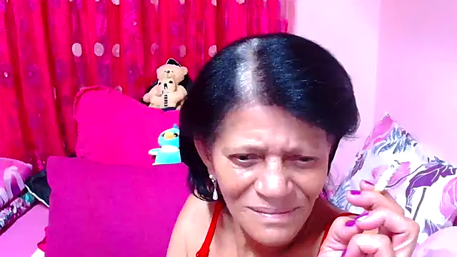 SLUTTYROXY online show from 6, 10, 2025