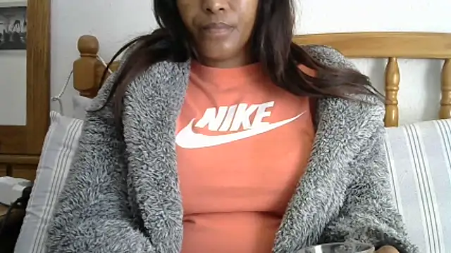 Snapshot of blackslut4u chatting on 30, 5, 2026 blackslut4u online show from 30, 5, 2026