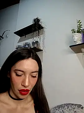 loveuu-bae online show from 1, 1, 2025