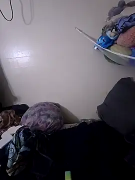 UncutHammer69 online show from 27, 1, 2025