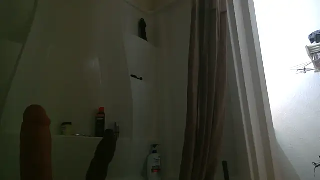 UncutHammer69 online show from 16, 9, 2025