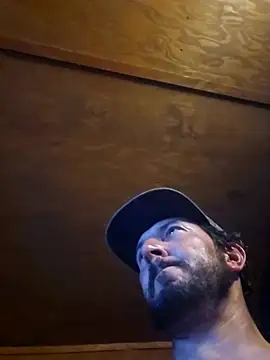 Snapshot of UncutHammer69 chatting on 13, 2, 2026 UncutHammer69 online show from 13, 2, 2026