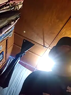 Snapshot of UncutHammer69 chatting on 26, 2, 2026 UncutHammer69 online show from 26, 2, 2026