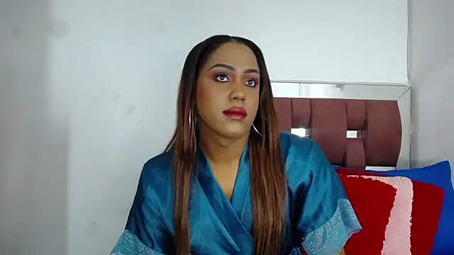 Snapshot of LoraineBigCockTs chatting on 17, 10, 2025 LoraineBigCockTs online show from 17, 10, 2025