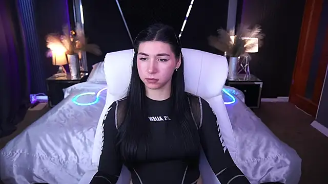 EmilyCandyy online show from 24, 10, 2025