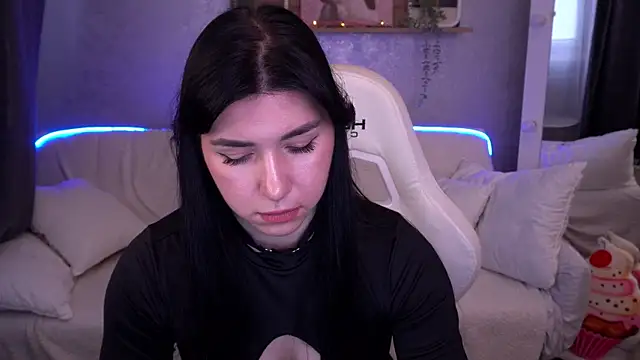 EmilyCandyy online show from 13, 11, 2025