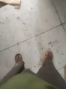 bigh96dik online show from 12, 9, 2025