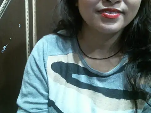 Snapshot of UrsMansi chatting on 3, 12, 2024 UrsMansi online show from 3, 12, 2024