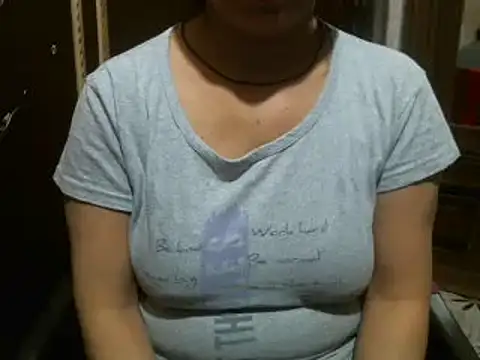 Snapshot of UrsMansi chatting on 12, 1, 2025 UrsMansi online show from 12, 1, 2025