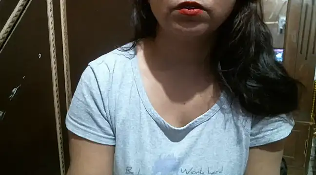 Snapshot of UrsMansi chatting on 14, 2, 2025 UrsMansi online show from 14, 2, 2025