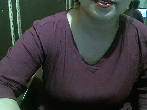 Snapshot of UrsMansi chatting on 24, 10, 2025 UrsMansi online show from 24, 10, 2025